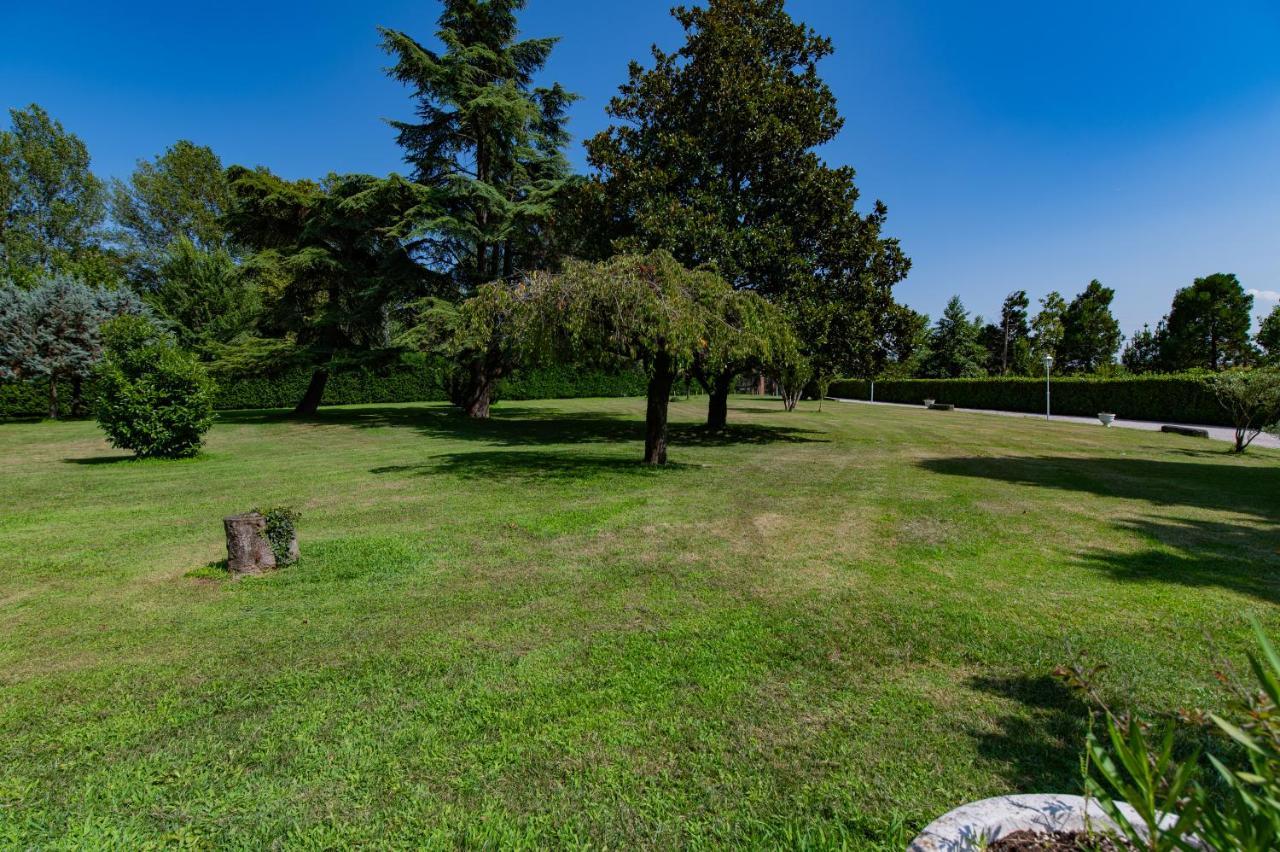 Villa Vitti'S - Verona Est Сан-Мартіно-Буон-Альберґо Екстер'єр фото